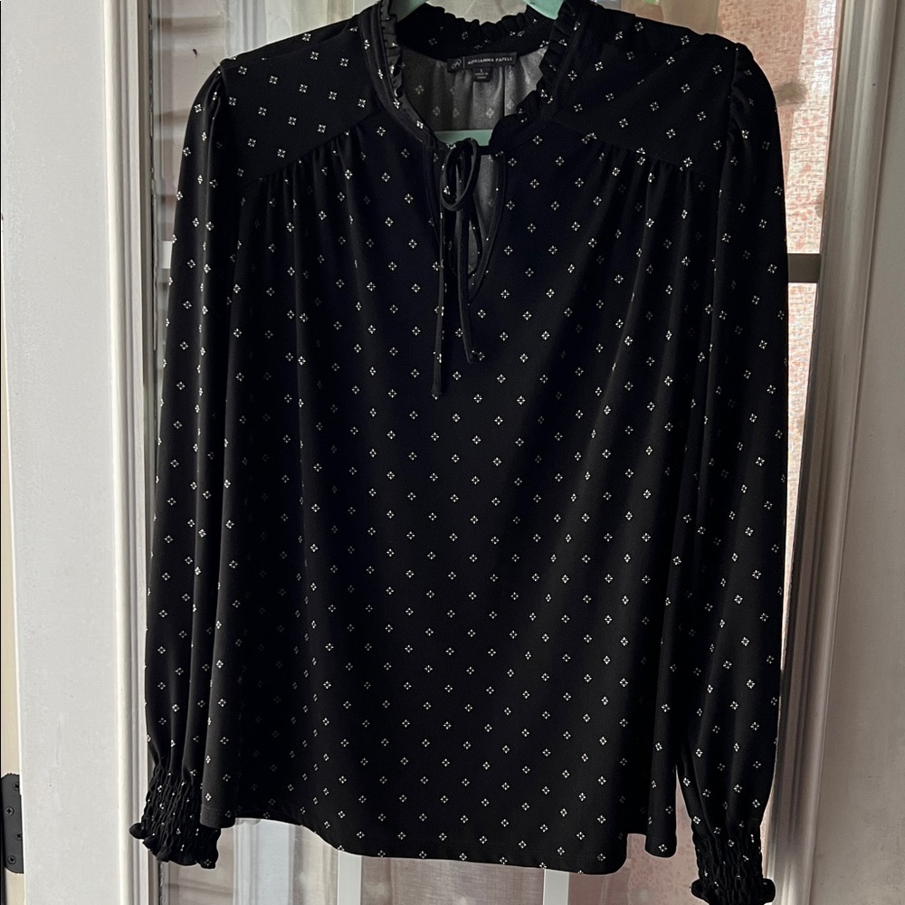 Adrianna Papell Black Blouse with White Pattern